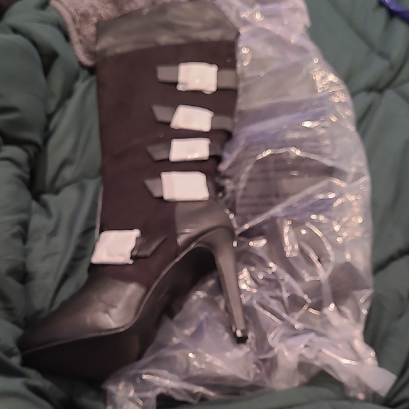 Black and White Heeled Boots with Striking Vertical Straps Offers?? - Picture 1 of 3